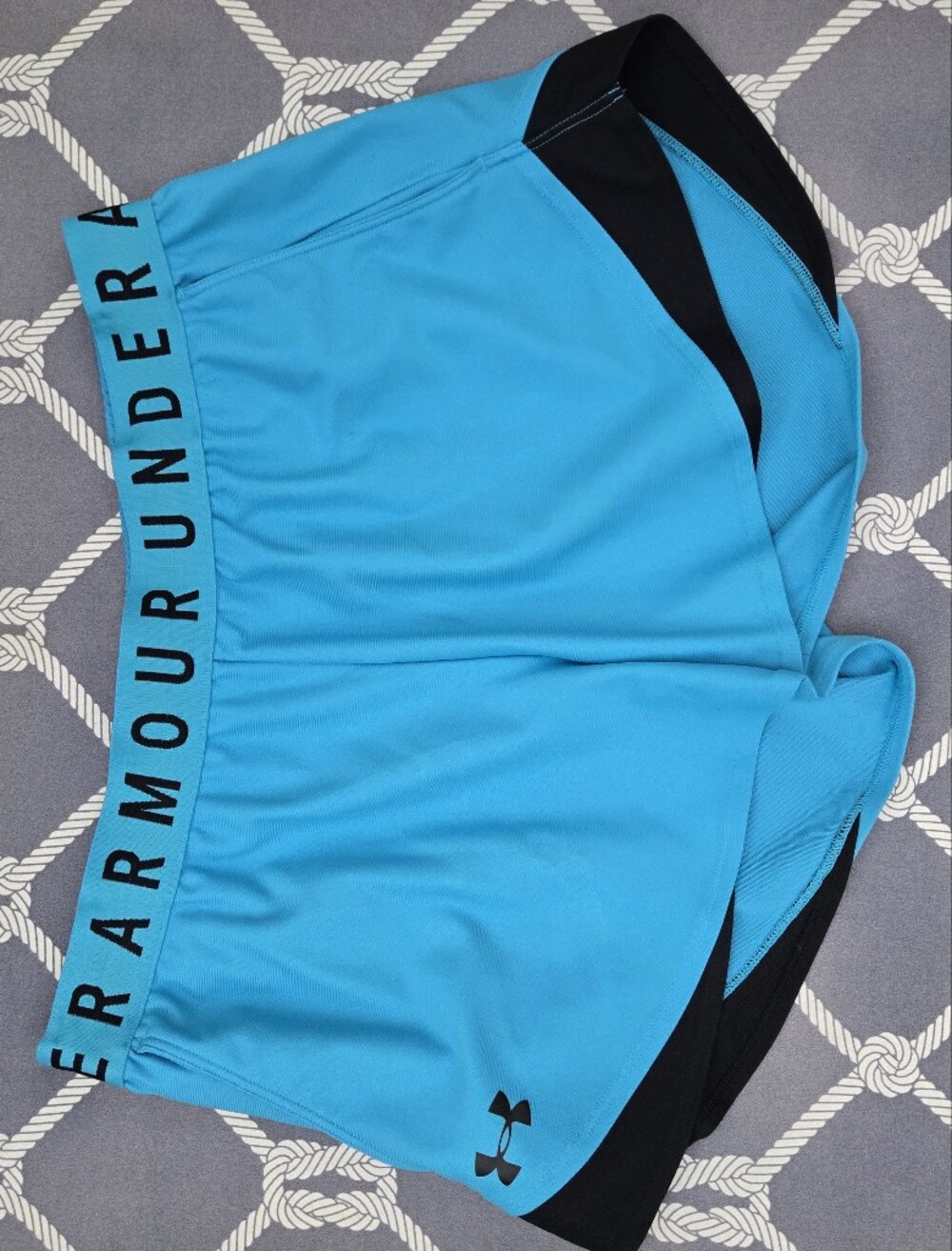 Under Armour Play Up 3.0 Twist Shorts Bright Blue & Black Pockets UA Women's M